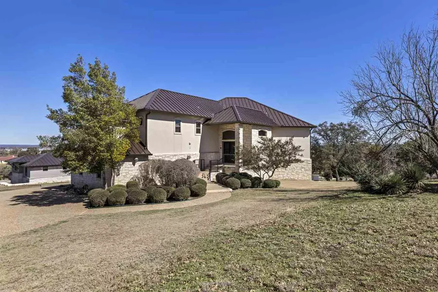 207 Florentine, Horseshoe Bay, TX 78657-9999