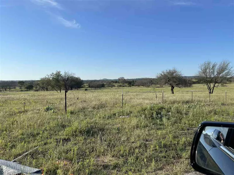 9580 Smith West Ranch Road, Round Mountain, TX 78663