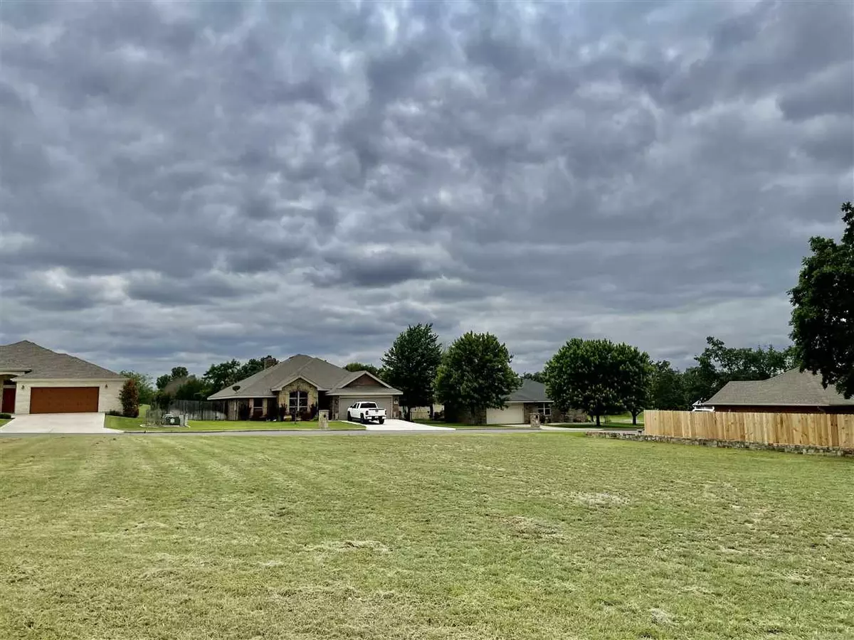 Meadowlakes, TX 78654,739,740,741 Hogan PL