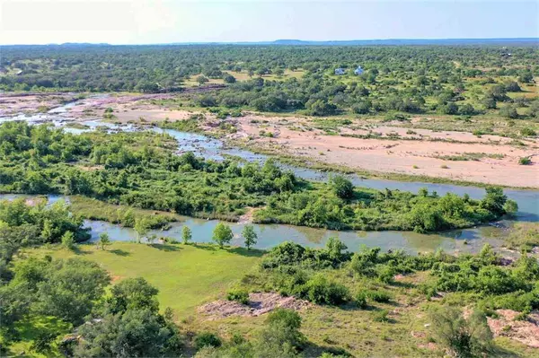 Llano, TX 78643,000 CR 107