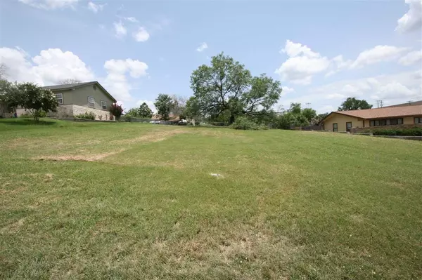 1802 Sunset DR, Marble Falls, TX 78654