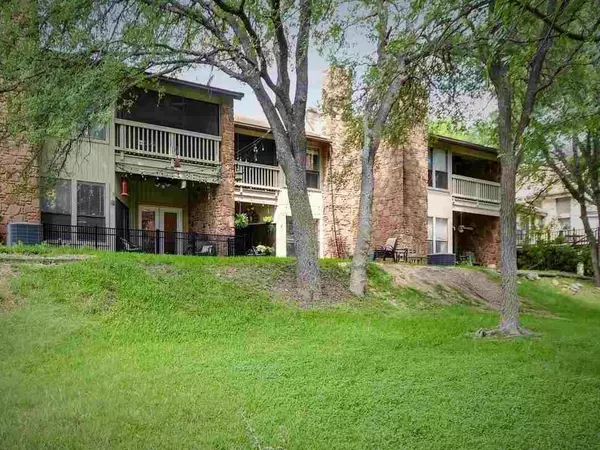 107 Lachite #3, Horseshoe Bay, TX 78654