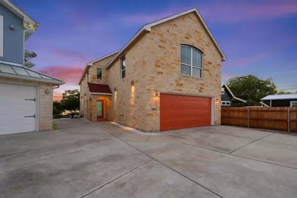 1536 Cimarron Trl, Kingsland, TX 78639