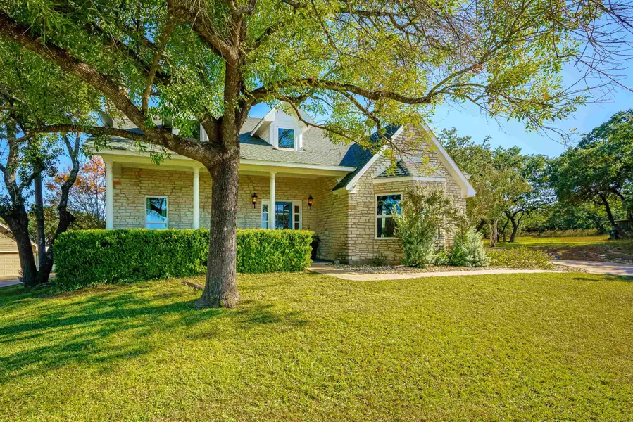 107 S RONAY DR, Spicewood, TX 78669