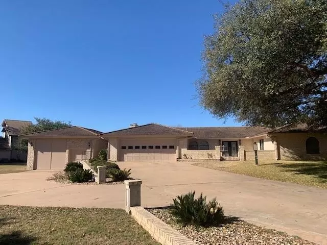 103 Keel Way, Horseshoe Bay, TX 78657