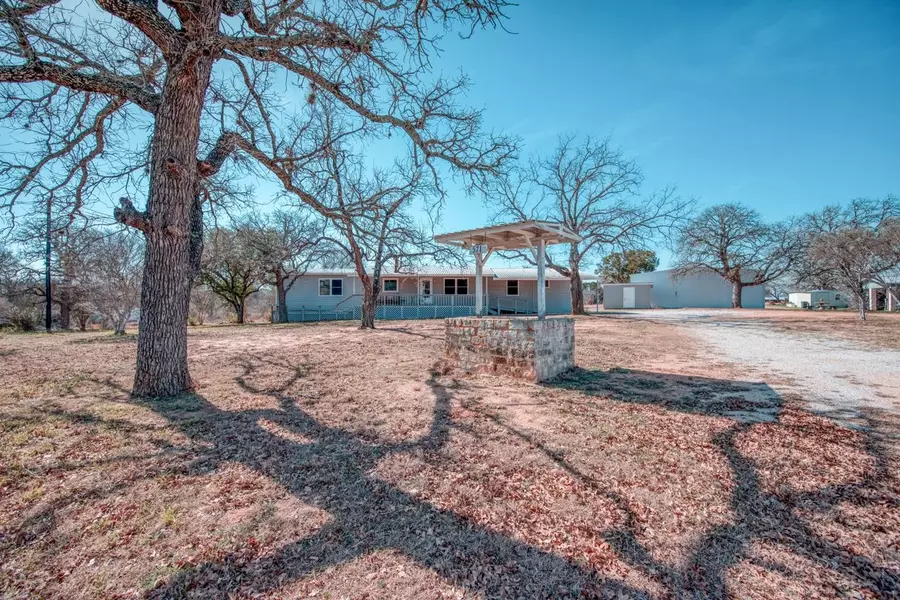 571 Roselea DR, Buchanan Dam, TX 78609