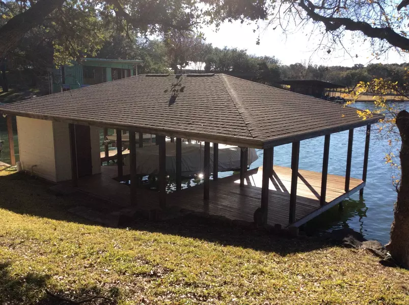 2710 Sunnypoint Drive, Horseshoe Bay, TX 78657