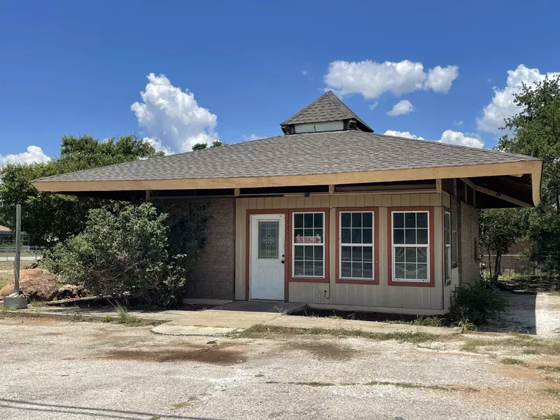 105 Ranch Road 261, Buchanan Dam, TX 78609