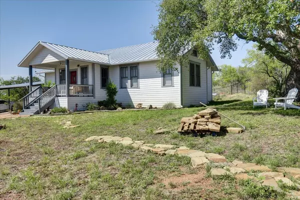 Llano, TX 78643,171 County Road 117