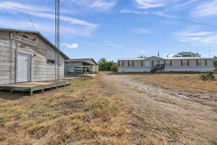 6901 Ranch Road 2241, Bluffton, TX 78607