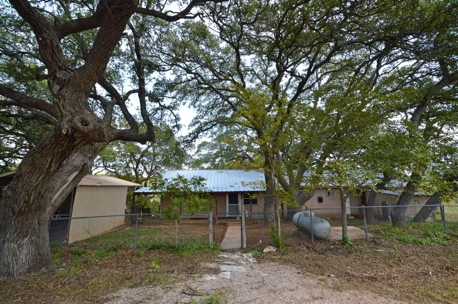 801 CR 335 RD, Burnet, TX 78611