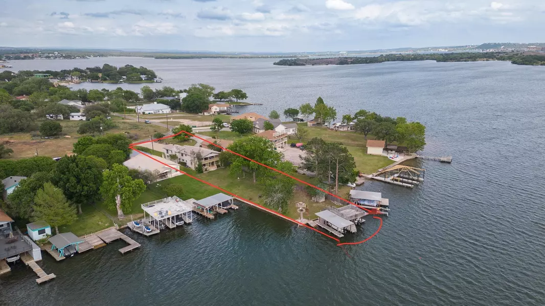 2822 Lakeview LN, Granite Shoals, TX 78653