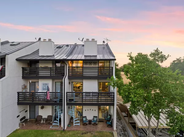 Horseshoe Bay, TX 78657,402 Lost Echo