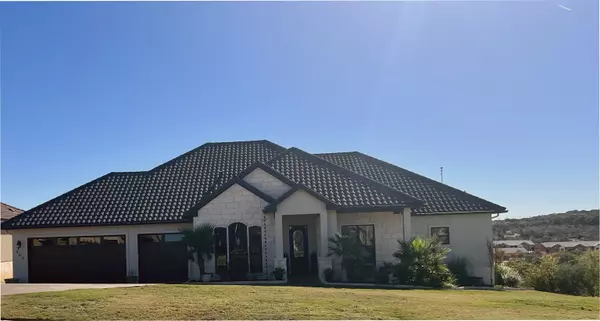 Marble Falls, TX 78654,403 Bendito Way