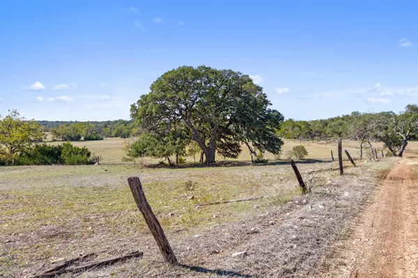 Fredericksburg, TX 78624,4700 Grape Creek RD