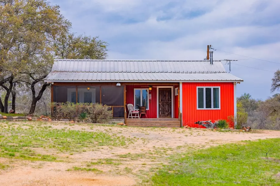 235 County Road 118 RD, Llano, TX 78643