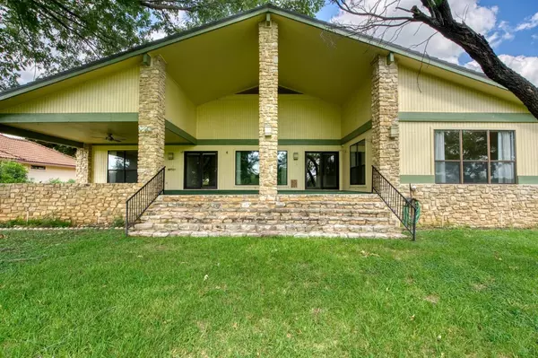 Horseshoe Bay, TX 78657,110 Buggy Whip