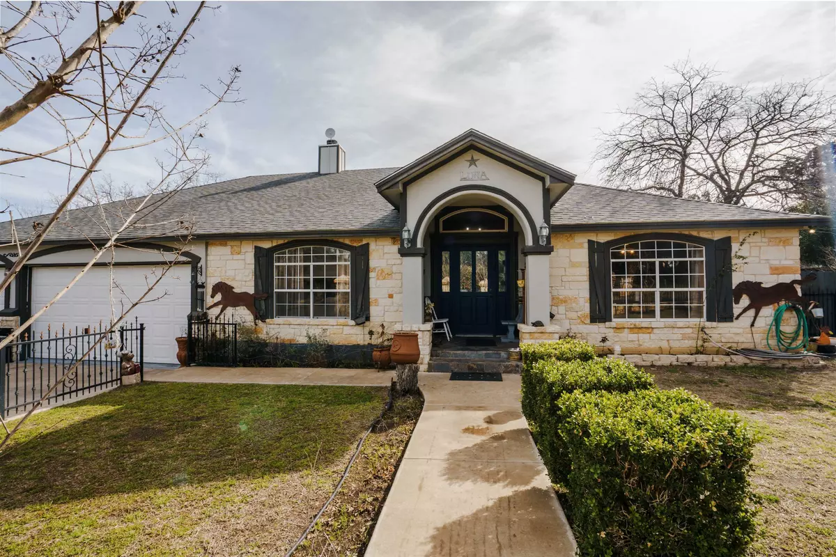 Cottonwood Shores, TX 78654,617 Cypress LN