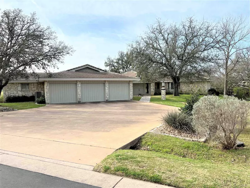 617 Hi Stirrup, Horseshoe Bay, TX 78657