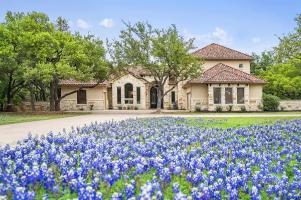 303 Vista View TRL, Spicewood, TX 78669