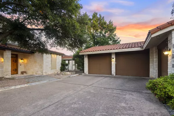 Spicewood, TX 78669,2401 Golf Links Court