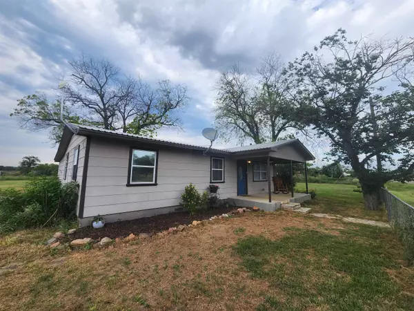 Valley Spring, TX 76885,624 CR 408D