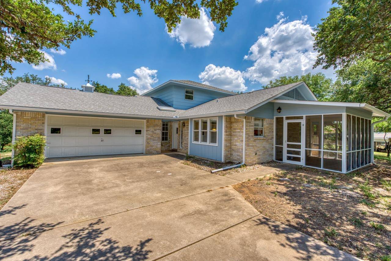 205 Pecan Dr., Kingsland, TX 78639