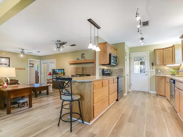 Marble Falls, TX 78654,1512 Northwood DR