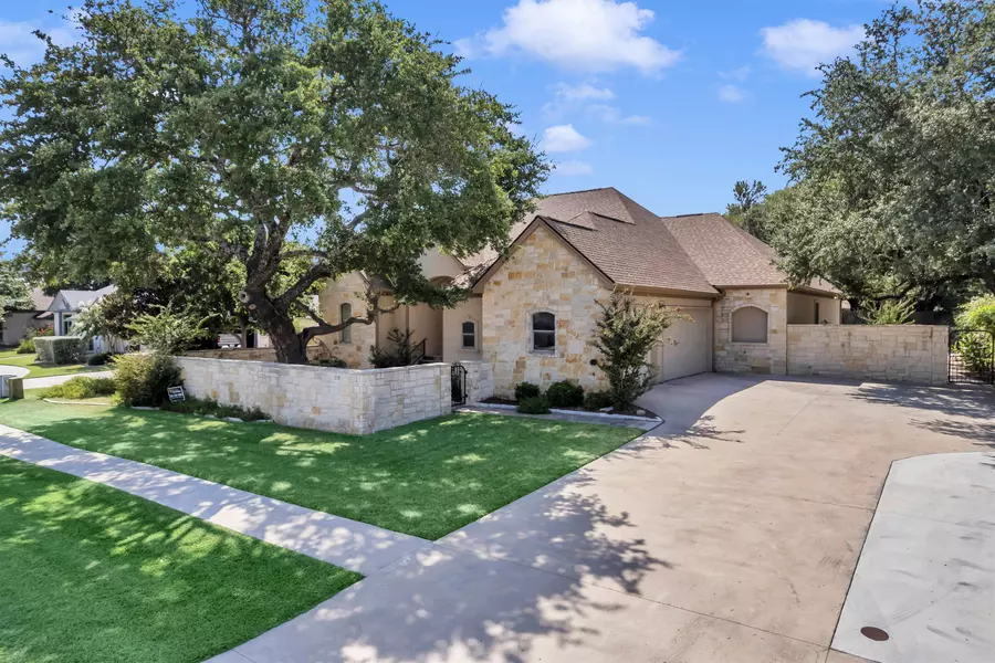 219 Sunday DR, Burnet, TX 78611-0000