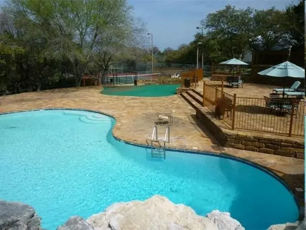 Horseshoe Bay, TX 78657,407 Green Leaf