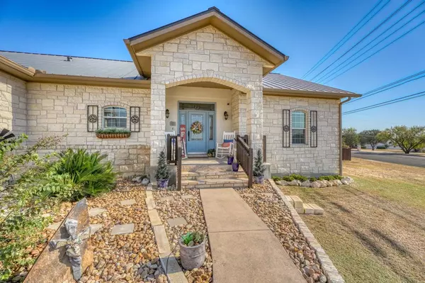 Marble Falls, TX 78654,301 Bridget DR