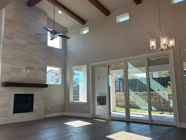 Horseshoe Bay, TX 78657,401 Mayapple