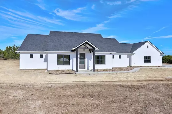 150 Whispering Wind RD, Bertram, TX 78605