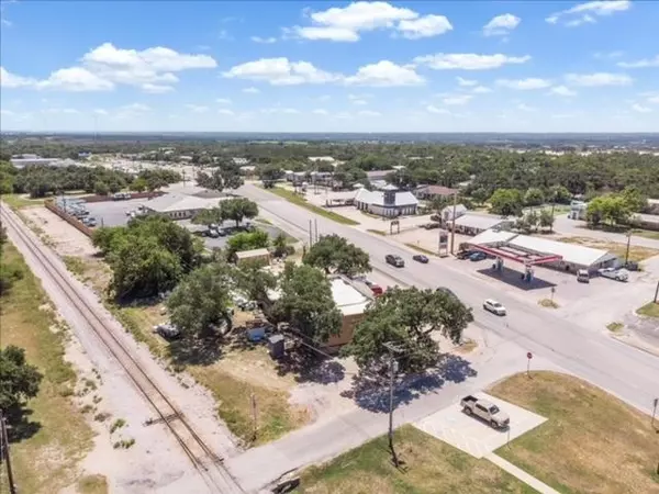 325 E Highway 29, Bertram, TX 78605