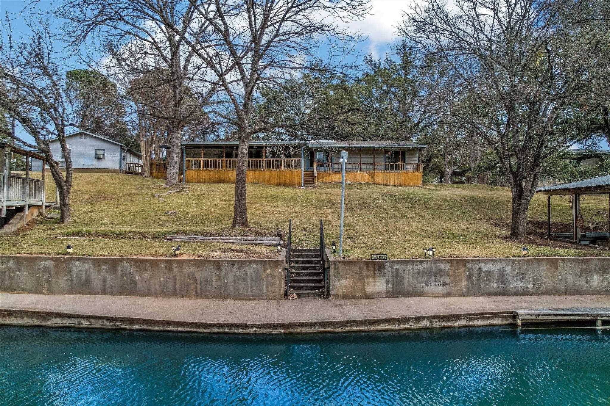 Kingsland, TX 78639,325 County Road 136C