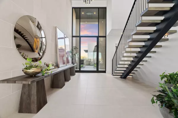 Horseshoe Bay, TX 78657,1413 Apache Tears