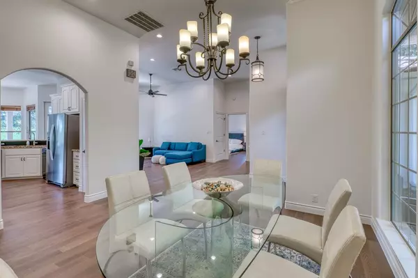 Horseshoe Bay, TX 78657,505 Flintstone