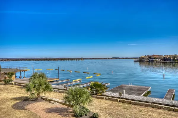 Horseshoe Bay, TX 78657,98 Island Drive #12