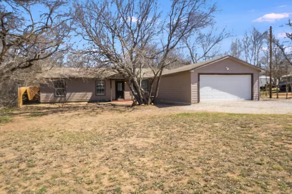 6257 River Oaks, Kingsland, TX 78639