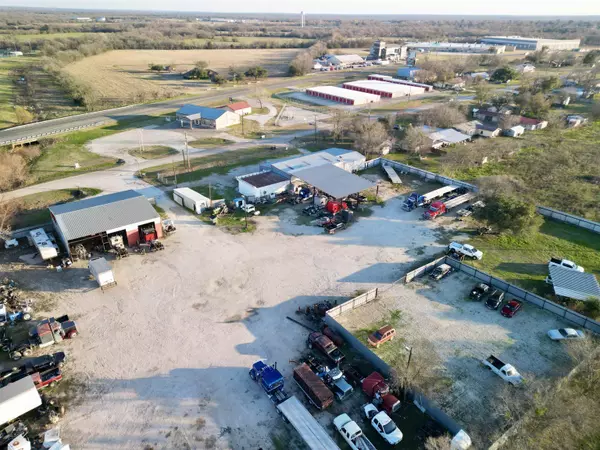 Groesbeck, TX 76642,1017 McClintic