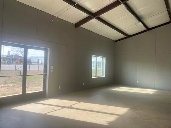 Llano, TX 78643,1202 BESSEMER