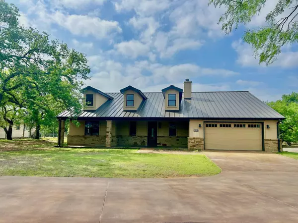 2924 Candace CIR, Horseshoe Bay, TX 78657