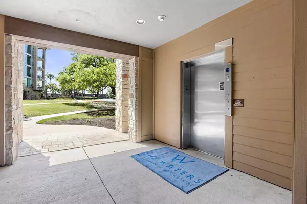 Horseshoe Bay, TX 78657,96 Island Drive #36