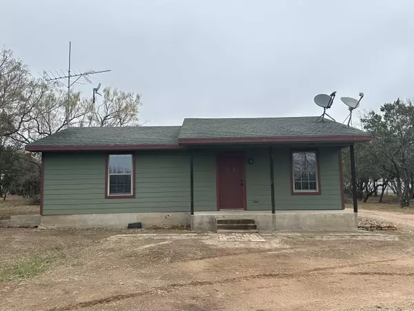 460 Flying X (Cabin) RD, Spicewood, TX 78669