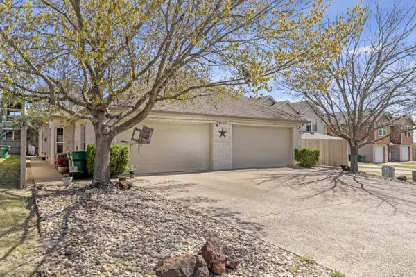 Marble Falls, TX 78654,1505 Claremont Parkway