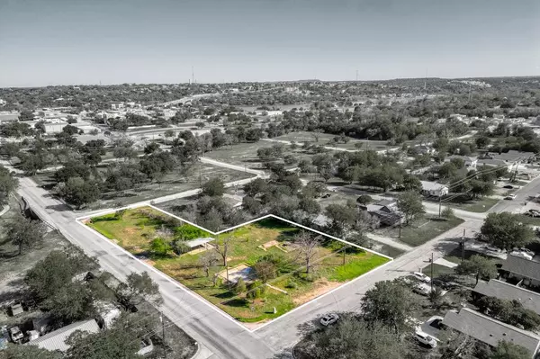 Marble Falls, TX 78654,309 Avenue M