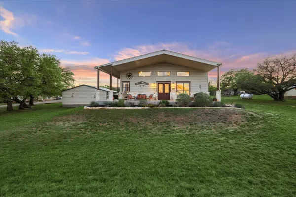 693 Centerview Dr, Horseshoe Bay, TX 78657