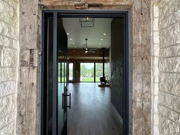 Horseshoe Bay, TX 78657-0000,418 The Hills Road