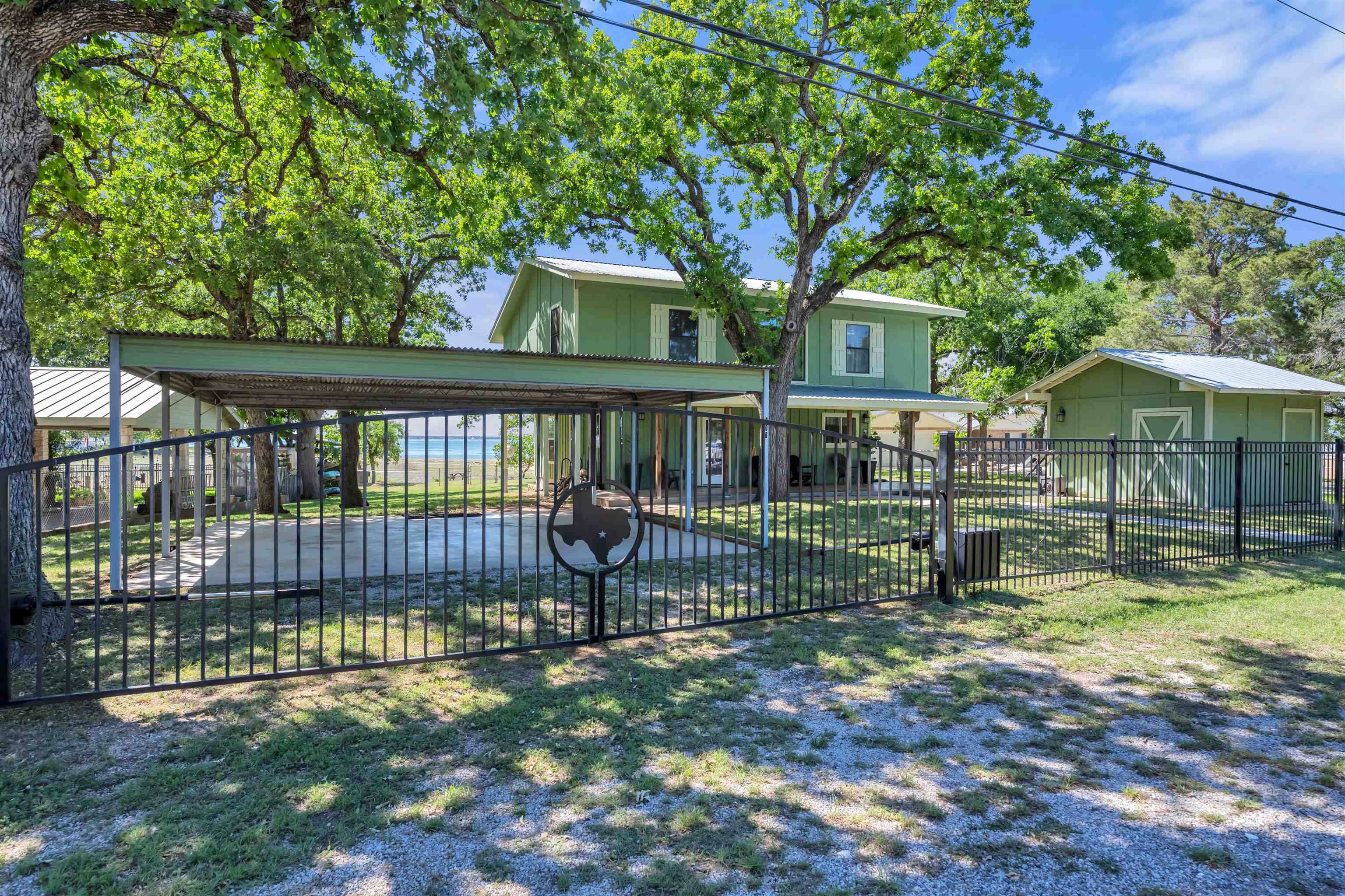 Burnet, TX 78611,206 S Chaparral