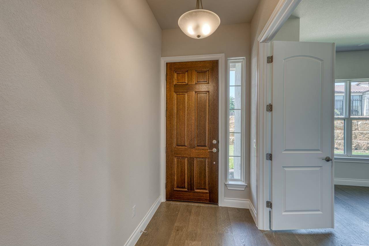 Horseshoe Bay, TX 78657,105 Amiata